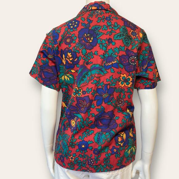 Cheryl Tiegs made in the US size 6 red purple and blue floral prints, button up - Picture 4 of 5